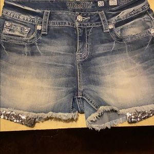 Miss me shorts sequin